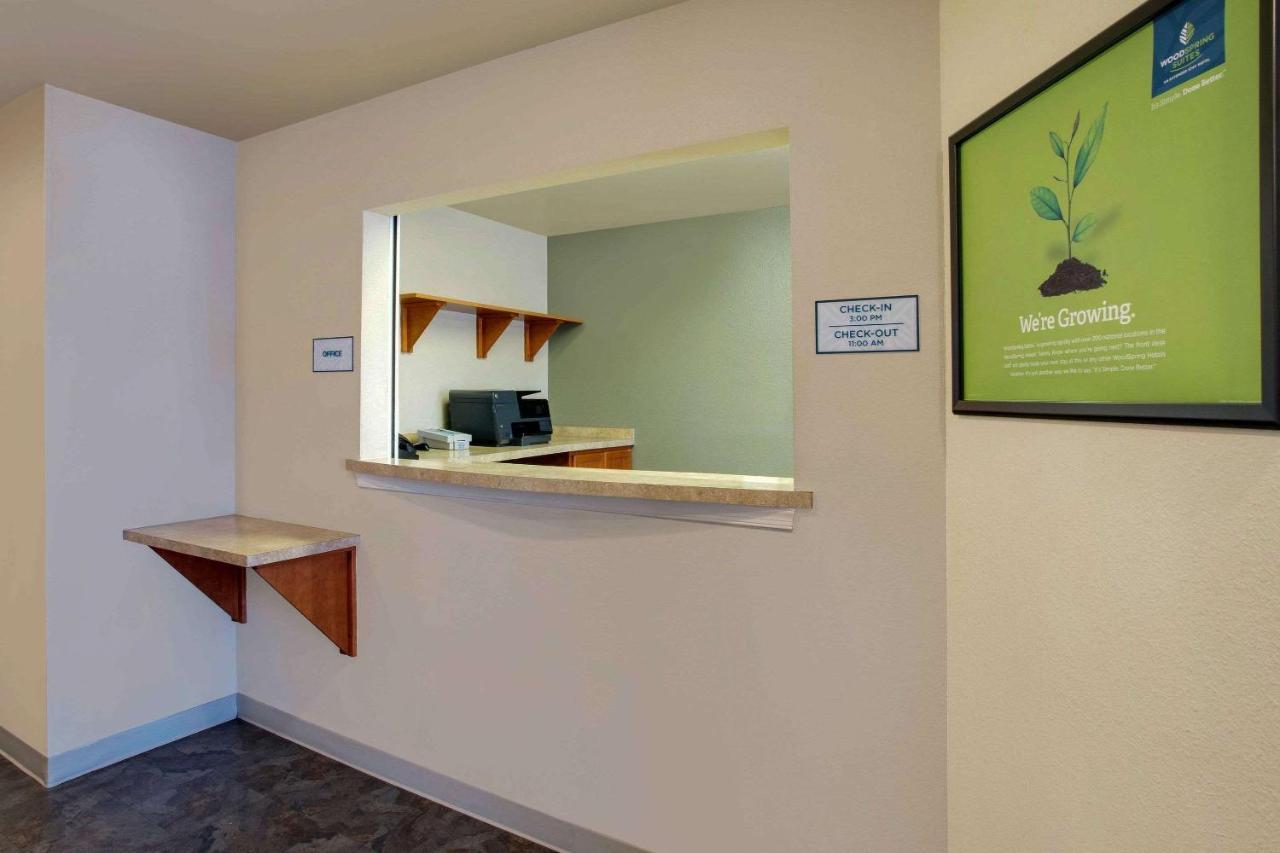 Woodspring Suites Washington Dc Andrews Afb 캠프스프링스 외부 사진