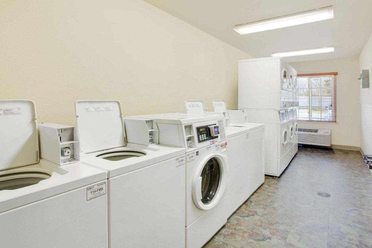 Woodspring Suites Washington Dc Andrews Afb 캠프스프링스 외부 사진